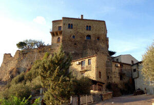 Il castello di Valsinni: un borgo romantico in Basilicata