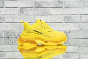 Lo sapevate che esiste una sneaker alla banana?