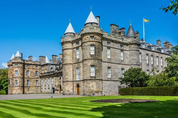 Holyrood-Palace