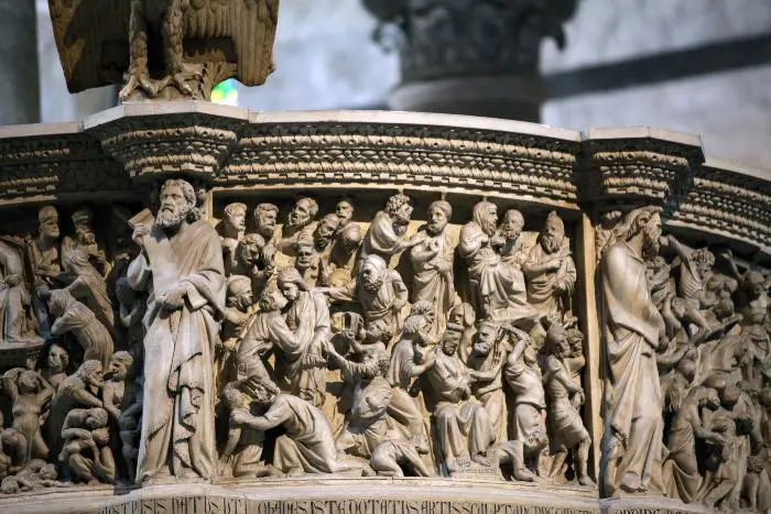 Il pulpito di Giovanni Pisano, le chiese gratuite con opere d'arte