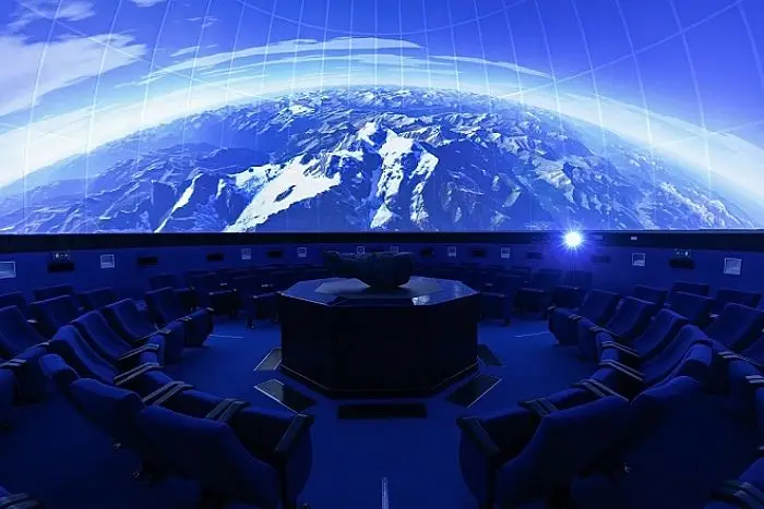 lo spettacolo space opera al planetario roma