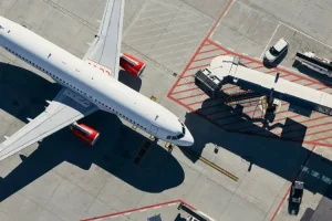 Novità nel trasporto aereo: sono arrivati gli abbonamenti