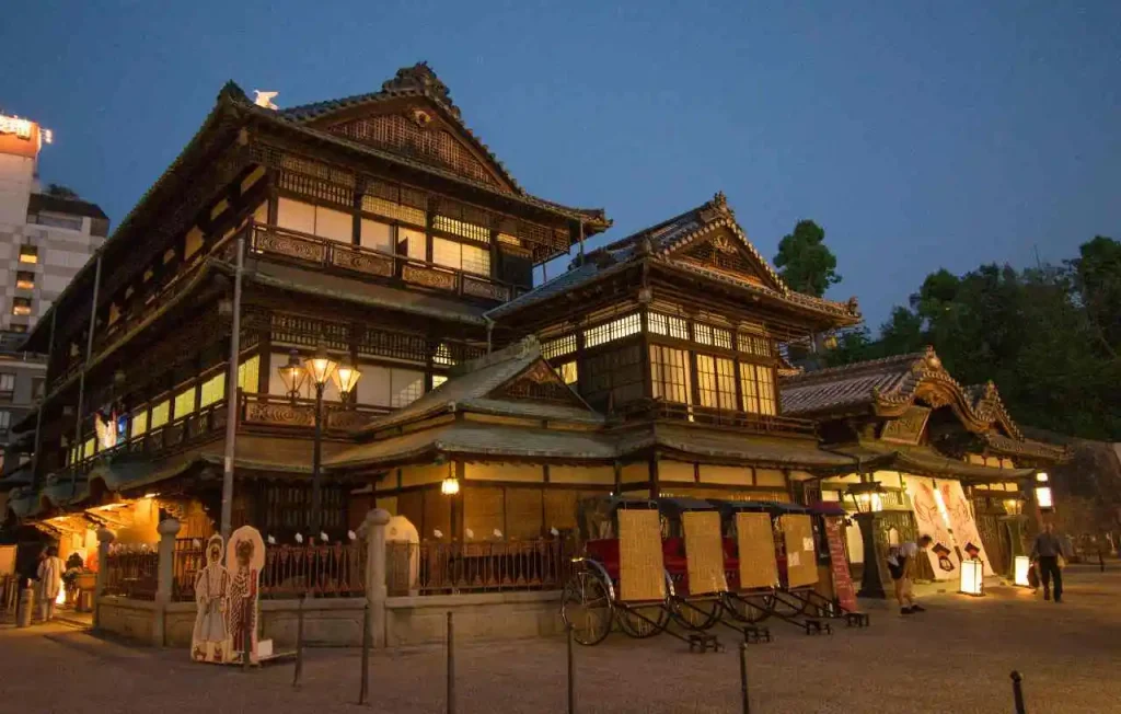 Facciata della Dogo Onsen