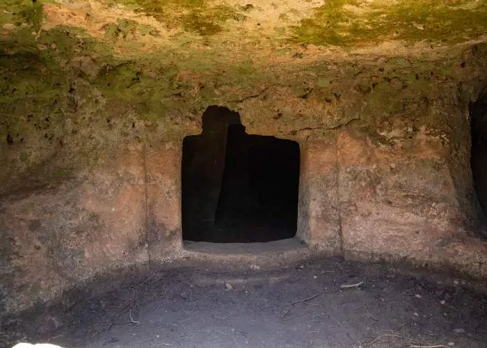 Una Domus de Janas di Anghelu Ruju