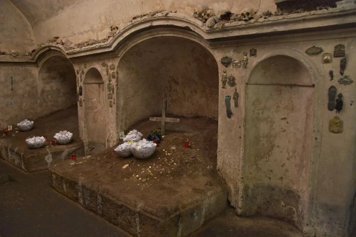 Napoli insolita e segreta - Chiesa Museo di Santa Luciella ai LIbrai