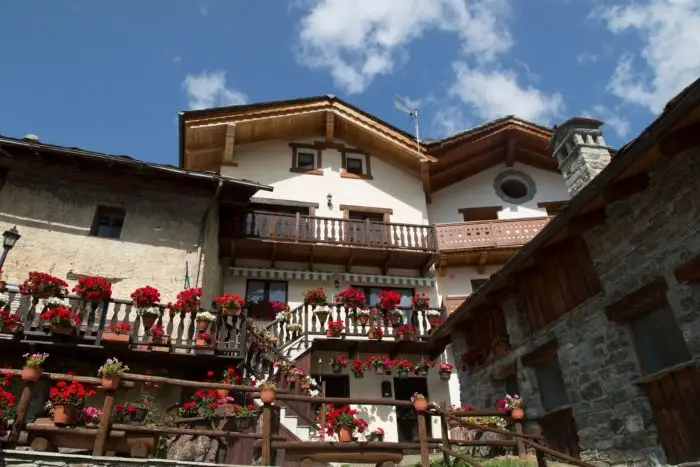 Chamois paese senza macchine italia