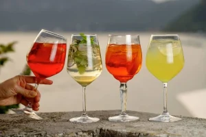 Campari o Aperol? Le altre varianti dello spritz