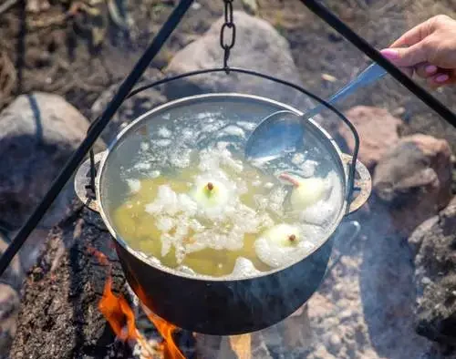 Cosa portare da mangiare in campeggio in estate