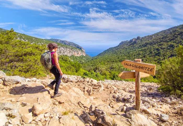 L'invasione di Cala Goloritzè