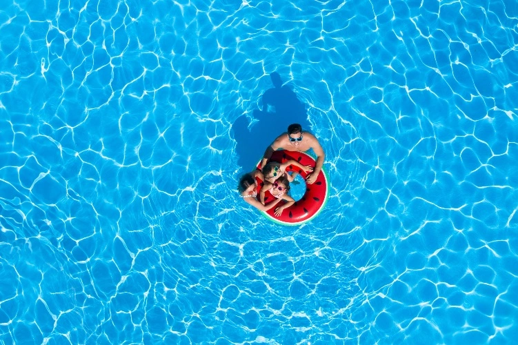 Piscine di Roma aperte a luglio e agosto