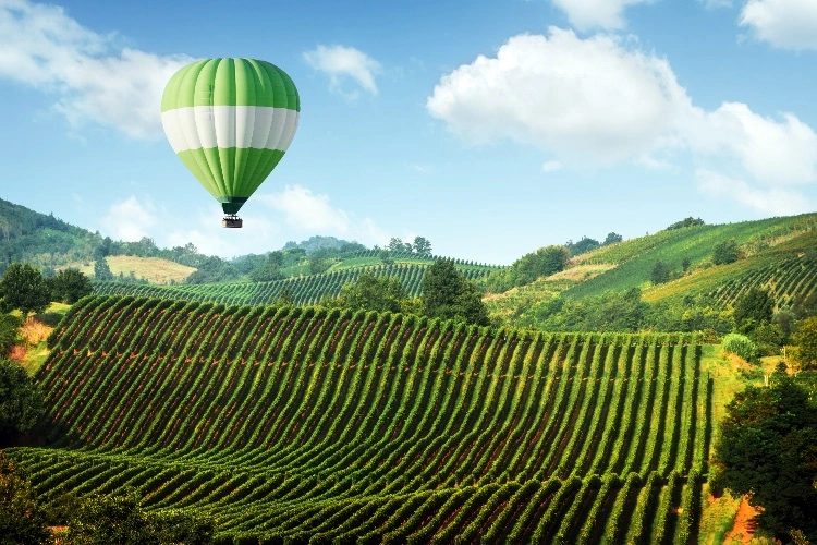 Fare un giro in mongolfiera in Italia
