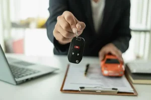 Cosa sapere prima di noleggiare un'auto all'estero