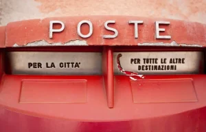 Perché presto in Italia potremmo dover dire addio alla consegna delle lettere