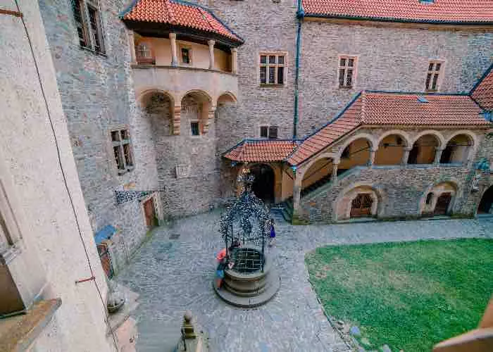 Cortile castello di Bouzov