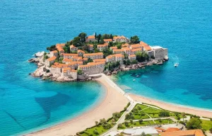 Altro che Albania, è il Montenegro la nuova meta turistica più gettonata nel 2025