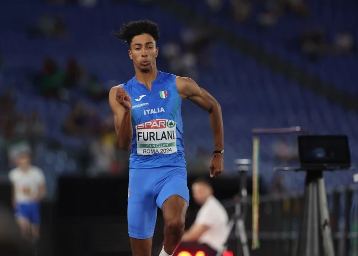 Mattia Furlani durante una gara internazionale