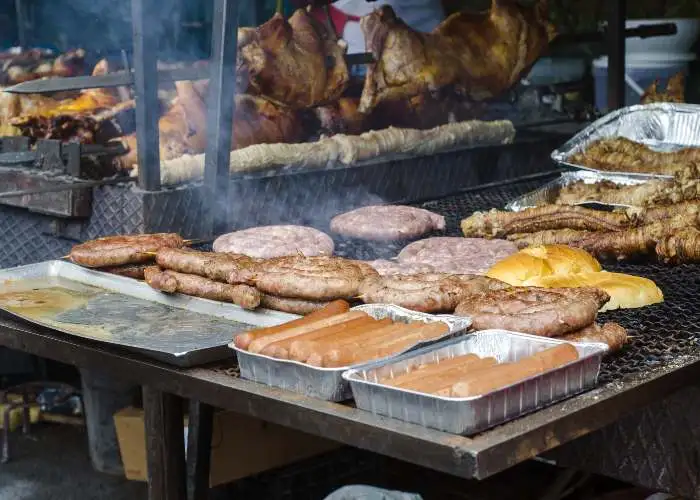 Non mancherà il cibo tradizionale durante Autunno in Barbagia 2025