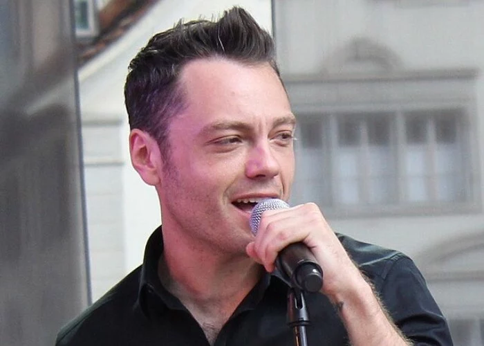 Tiziano Ferro in live