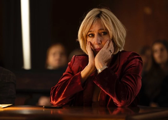 Valeria Bruni Tedeschi in una scena di Cinque Secondi