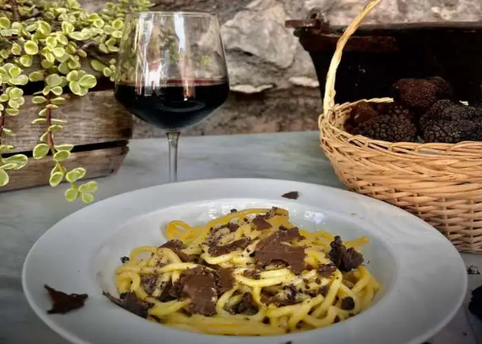 Cosa si può mangiare alla Sagra del Tartufo di Canterano 2025