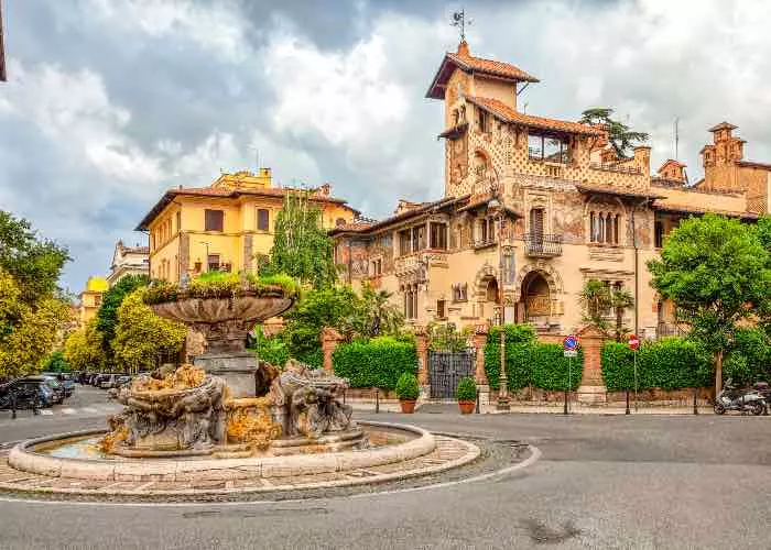 Fontana delle rane