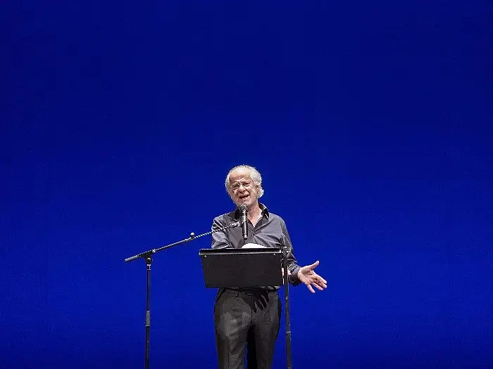 Tre modi per non morire al Piccolo Teatro di Milano è tra gli eventi di domenica 5 ottobre 2025 a Milano