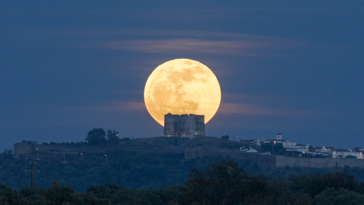 Superluna