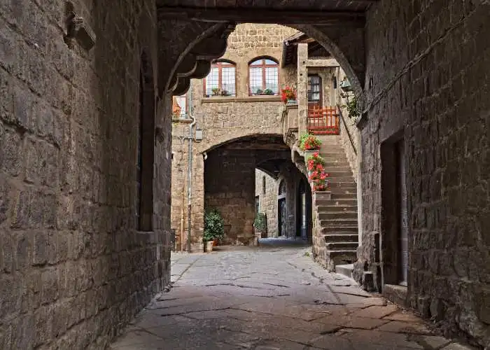 Quartiere medioevale di Viterbo, città da visitare assolutamente anche a ottobre