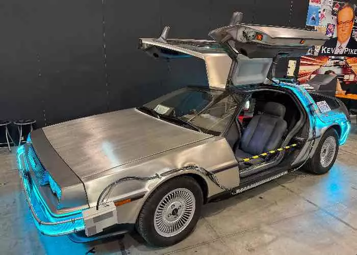 Ritorno al futuro auto