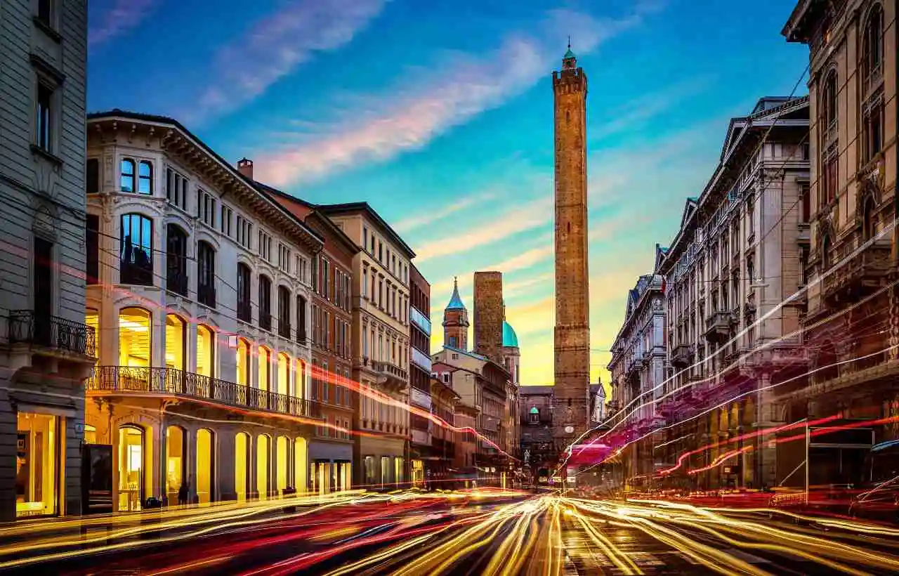 Bologna e la Torre degli Asinelli