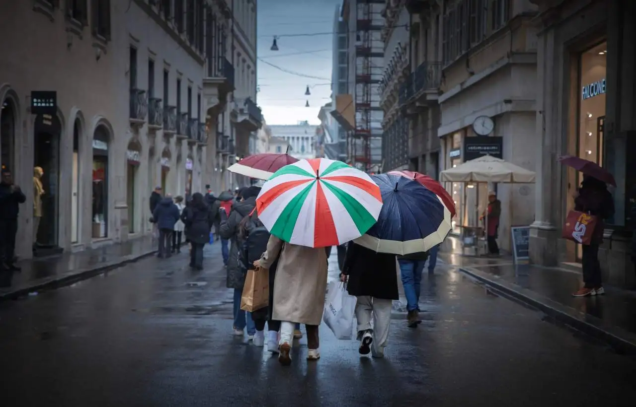 Pioggia nel centro di Roma, quando arriva il freddo in Italia?