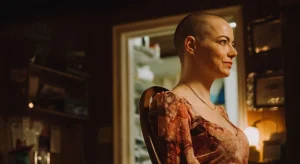 Bugonia è al cinema: ecco 5 film di Yorgos Lanthimos che devi vedere