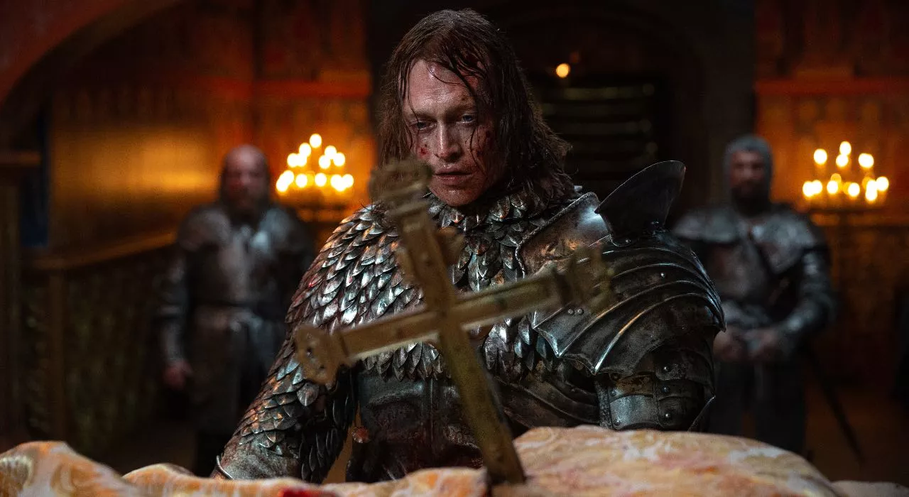 Caleb Landry Jones in Dracula