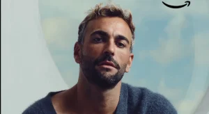 Marco Mengoni torna con la sua prima canzone natalizia in inglese: “Coming Home”