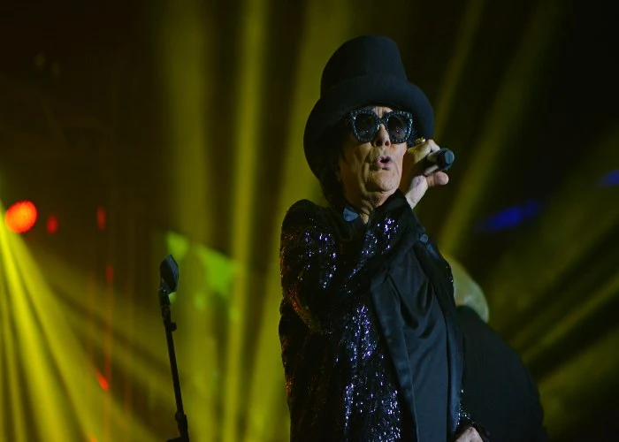 Renato Zero torna in tour nel 2026