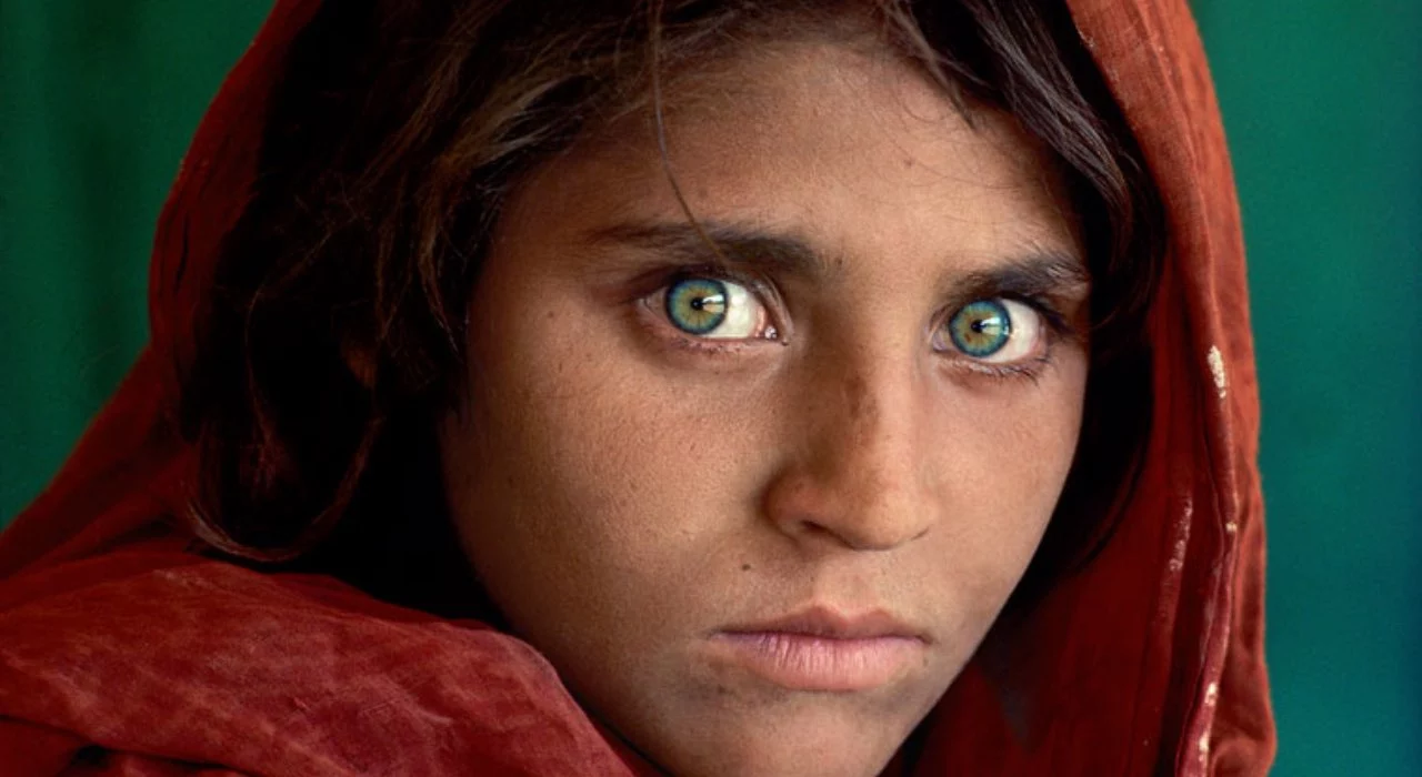 Peshawar, Pakistan, 1984 ©Steve McCurry