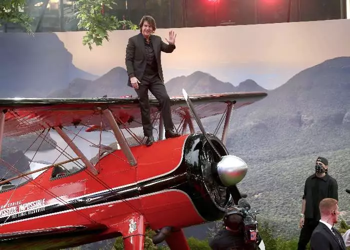 Tom Cruise aereo