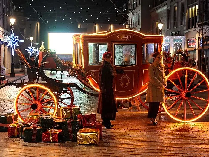 Tra gli eventi a Roma del 22 novembre 2025 c'è Natale a Cinecittà World 2025