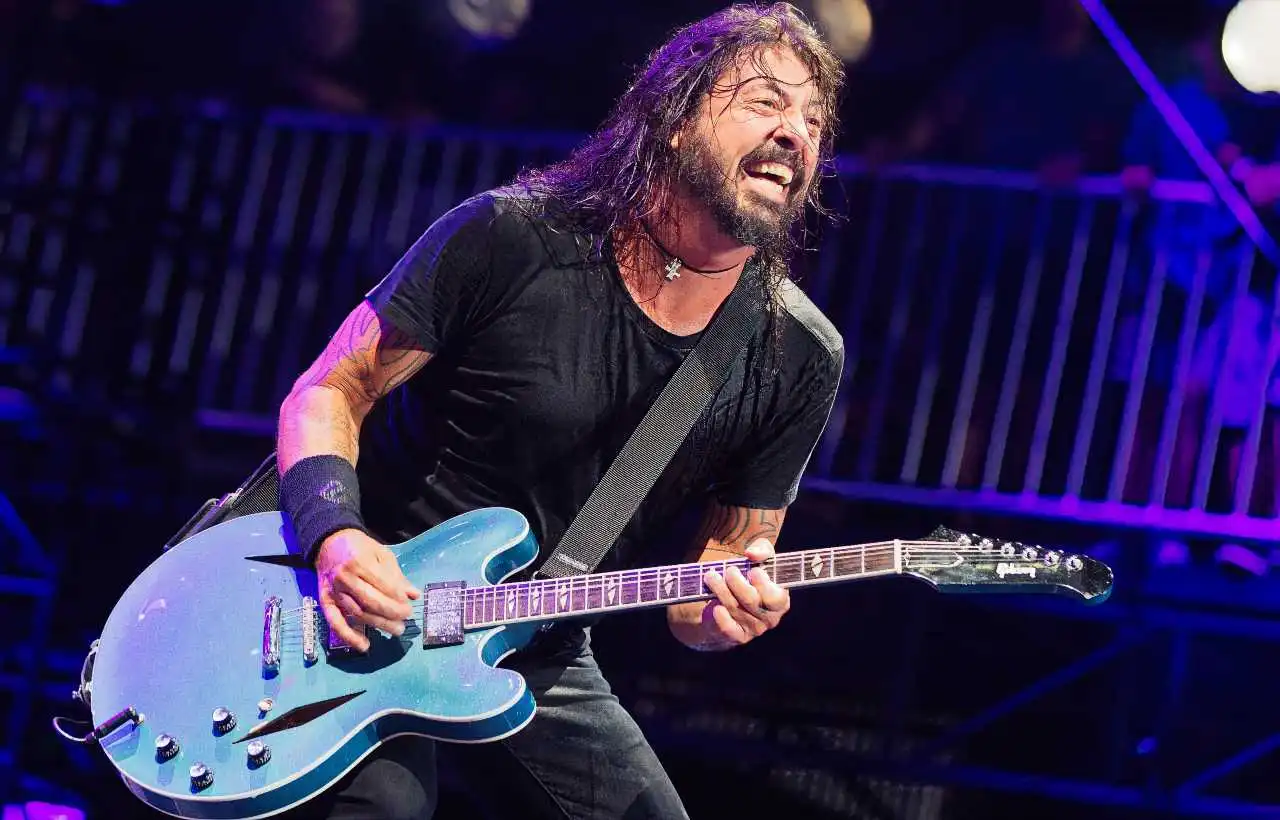 Dave Grohl dei Foo Fighters in concerto