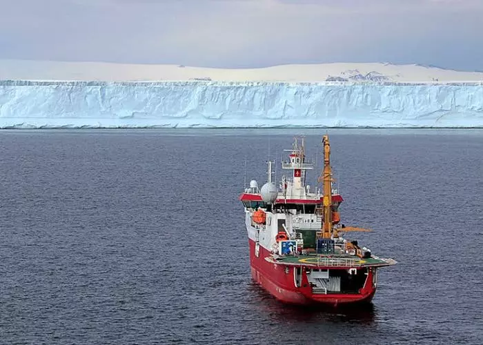 Laura Bassi Antartide