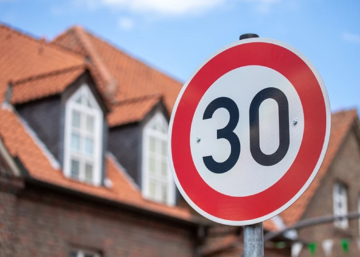 Limite di velocità