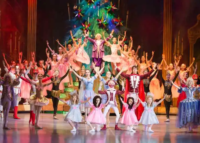 Cosa fare a Bologna il weekend del 6 e 7 dicembre? Andare a vedere Lo Schiaccianoci a teatro