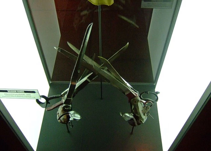 Le Mani di Forbice del film