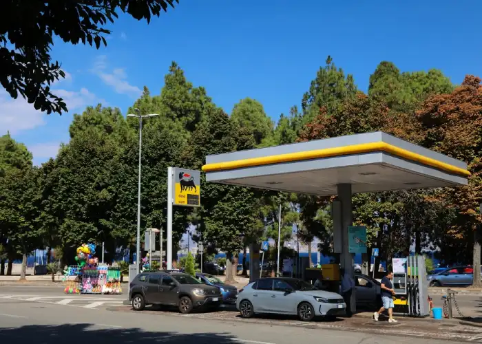 Stazione di rifornimento Agip