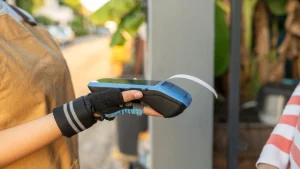 POS e scontrini collegati: le novità del 2026 per i pagamenti elettronici