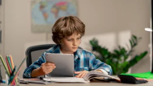 Ancora oggi le edizioni digitali dei libri scolastici non le usa (quasi) nessuno