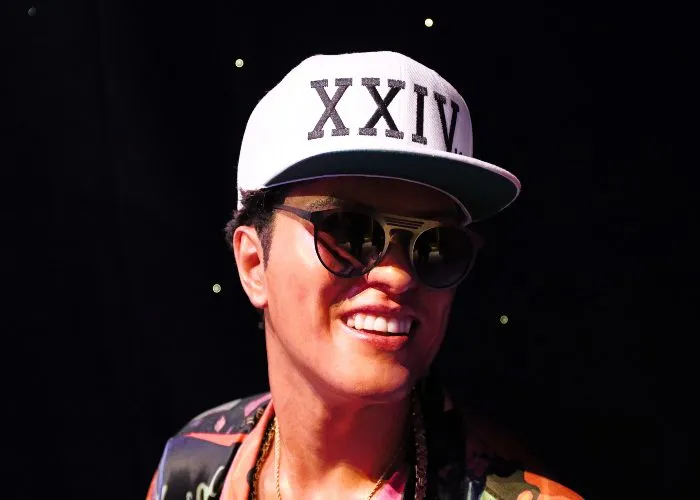 Bruno Mars sta battendo ogni record per i biglietti venduti nel suo Tour mondiale 2026