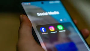 Instagram, Facebook e WhatsApp saranno (anche) a pagamento?