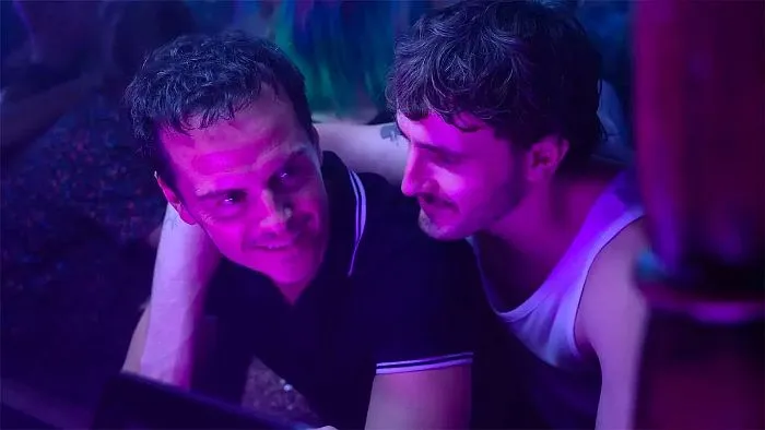 Estranei (di Andrew Haigh, 2023)