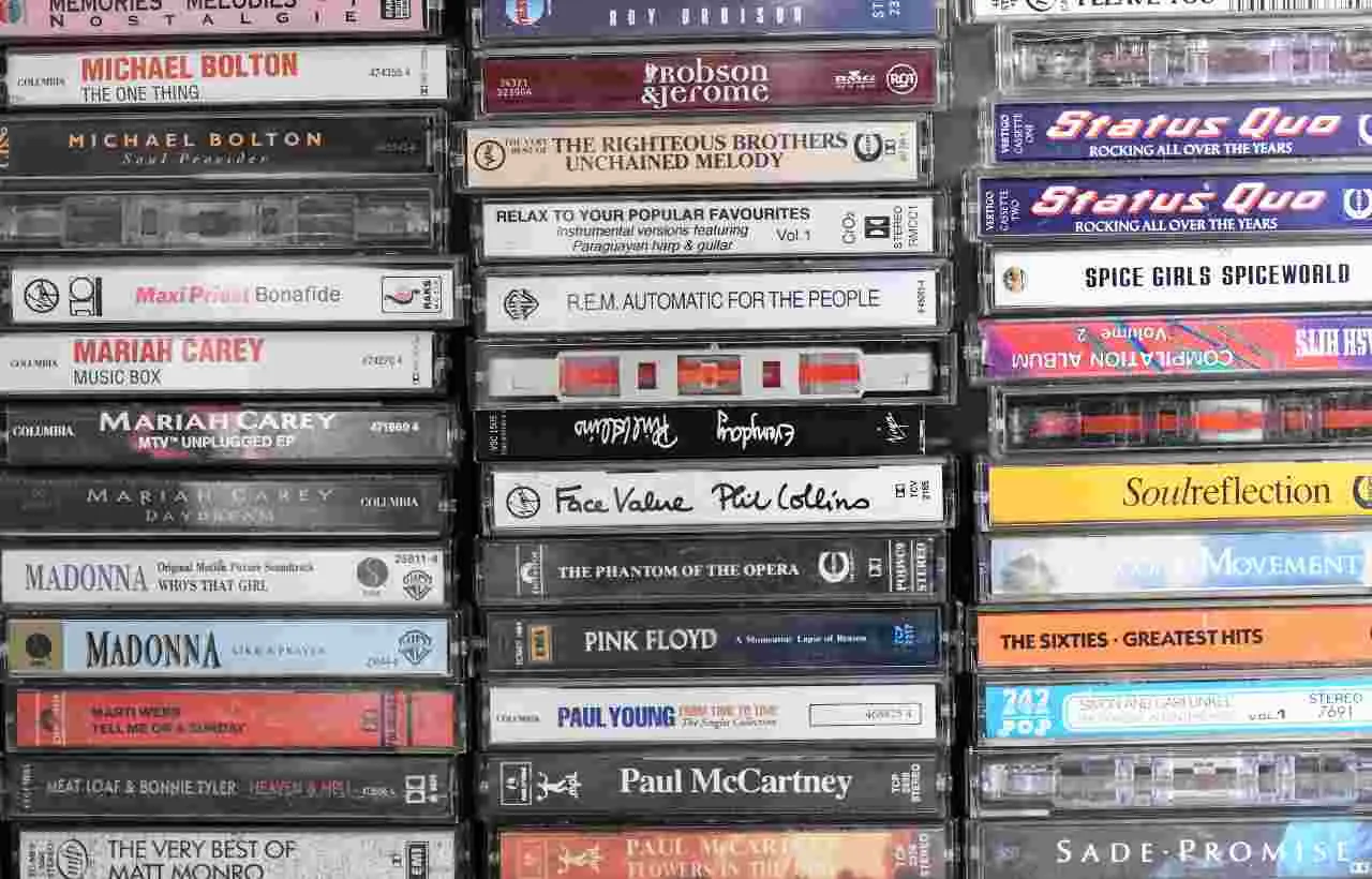 Una serie di musicassette, Intertapes ha deciso di digitalizzarle